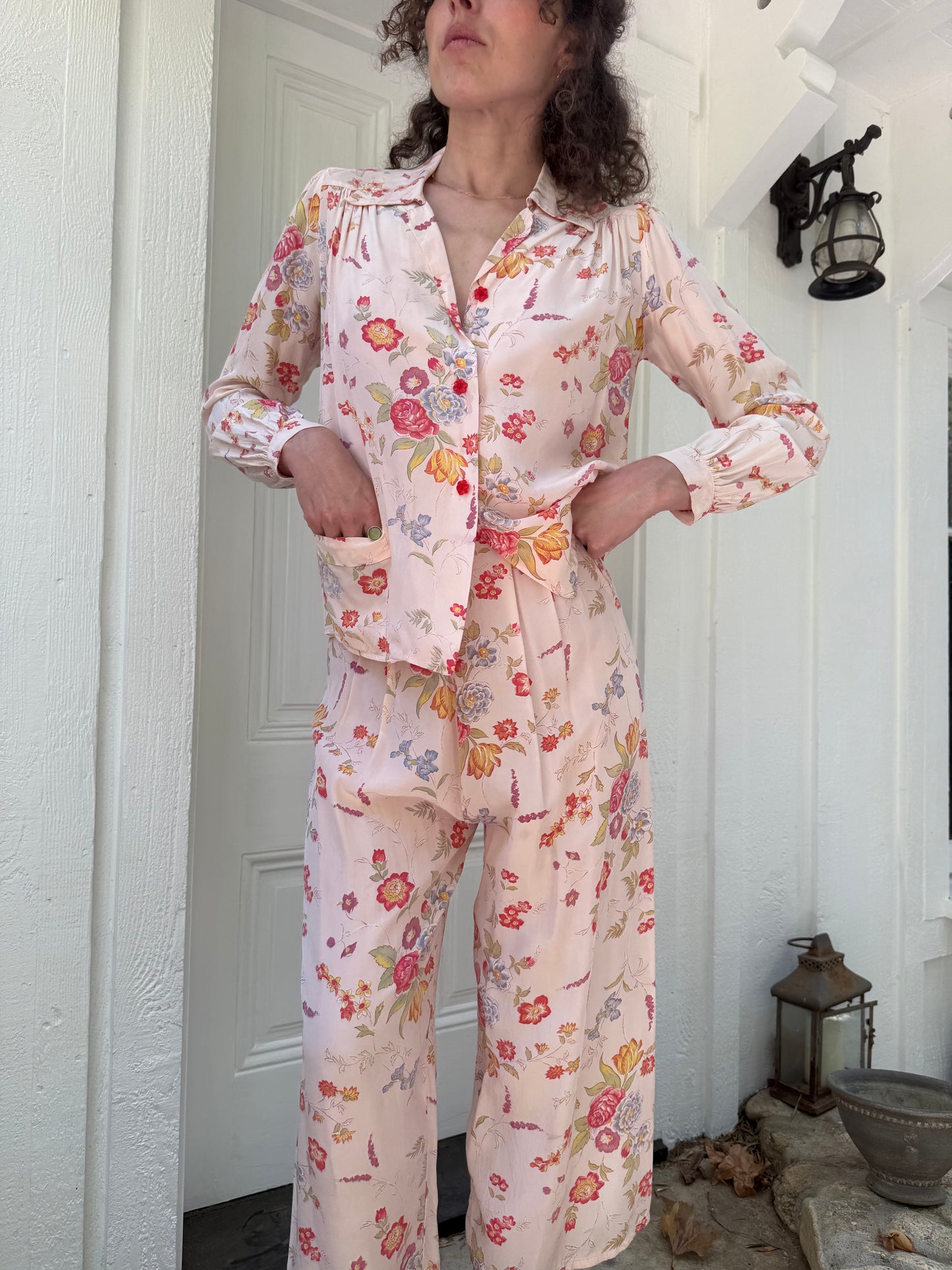 1940s Pink Floral Printed Cold Rayon Lounge Set