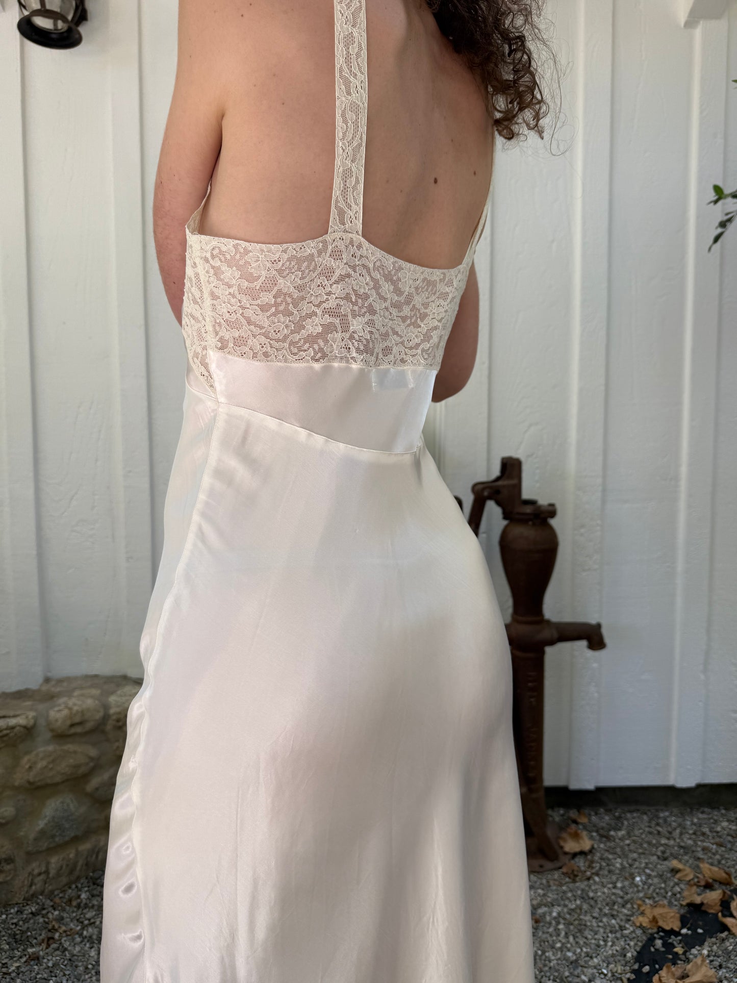 1940s Shiny Pale Pink Skylon Lace Trimmed Slip Dress
