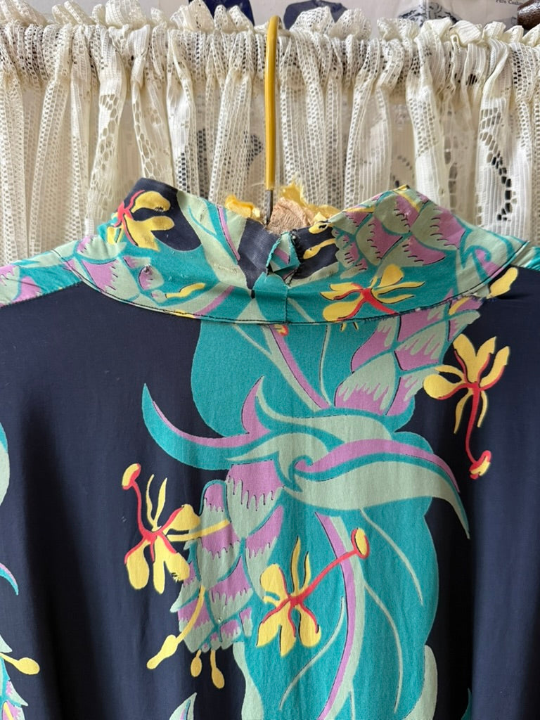 1940s Kamehameha Rayon Hawaiian Printed Robe