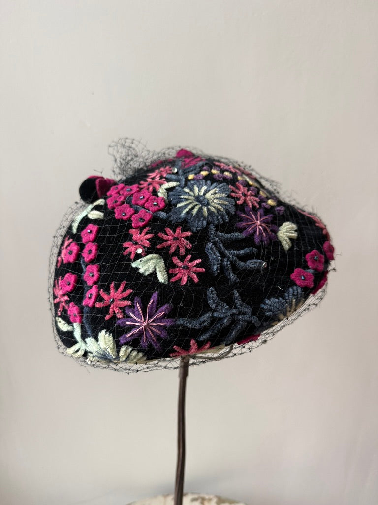 1950s Black Velvet Floral Cocktail Calot with Birdcage Veil