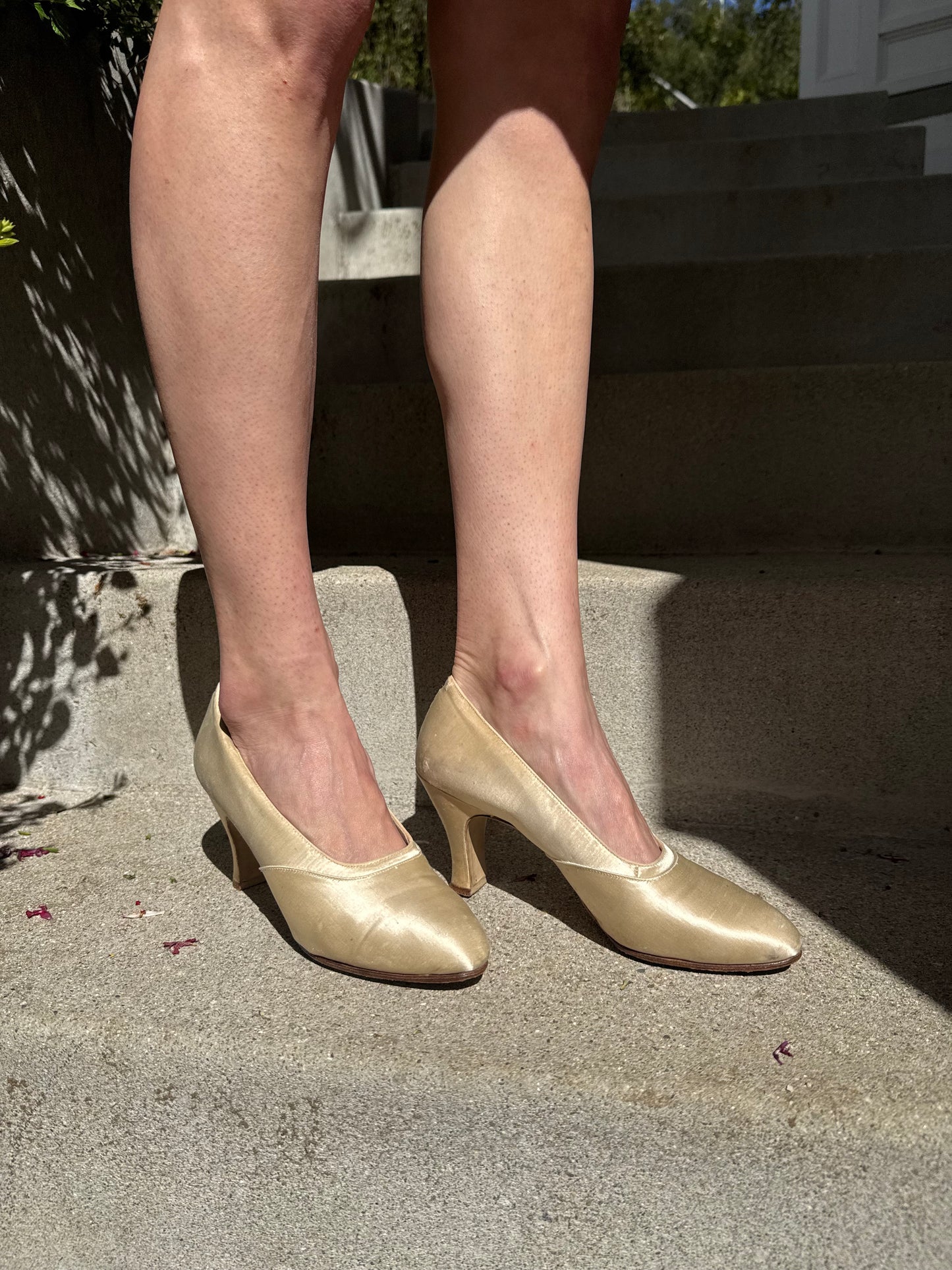 1940s Ivory Satin Bridal Heels 6.5