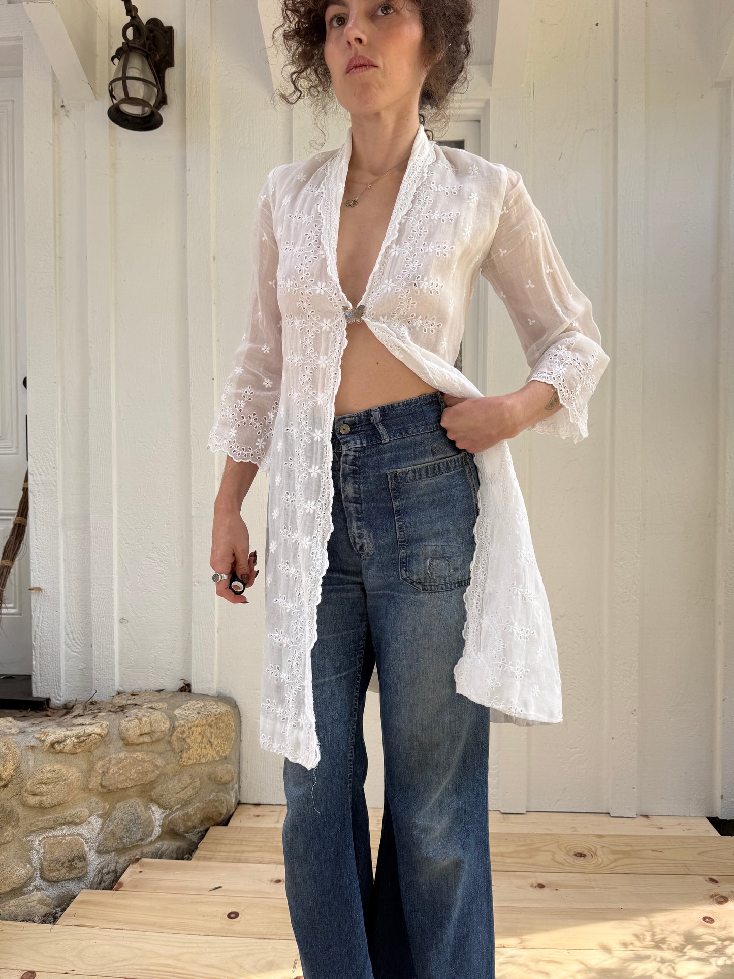 1940s White Eyelet Cotton Voile Lace Jacket