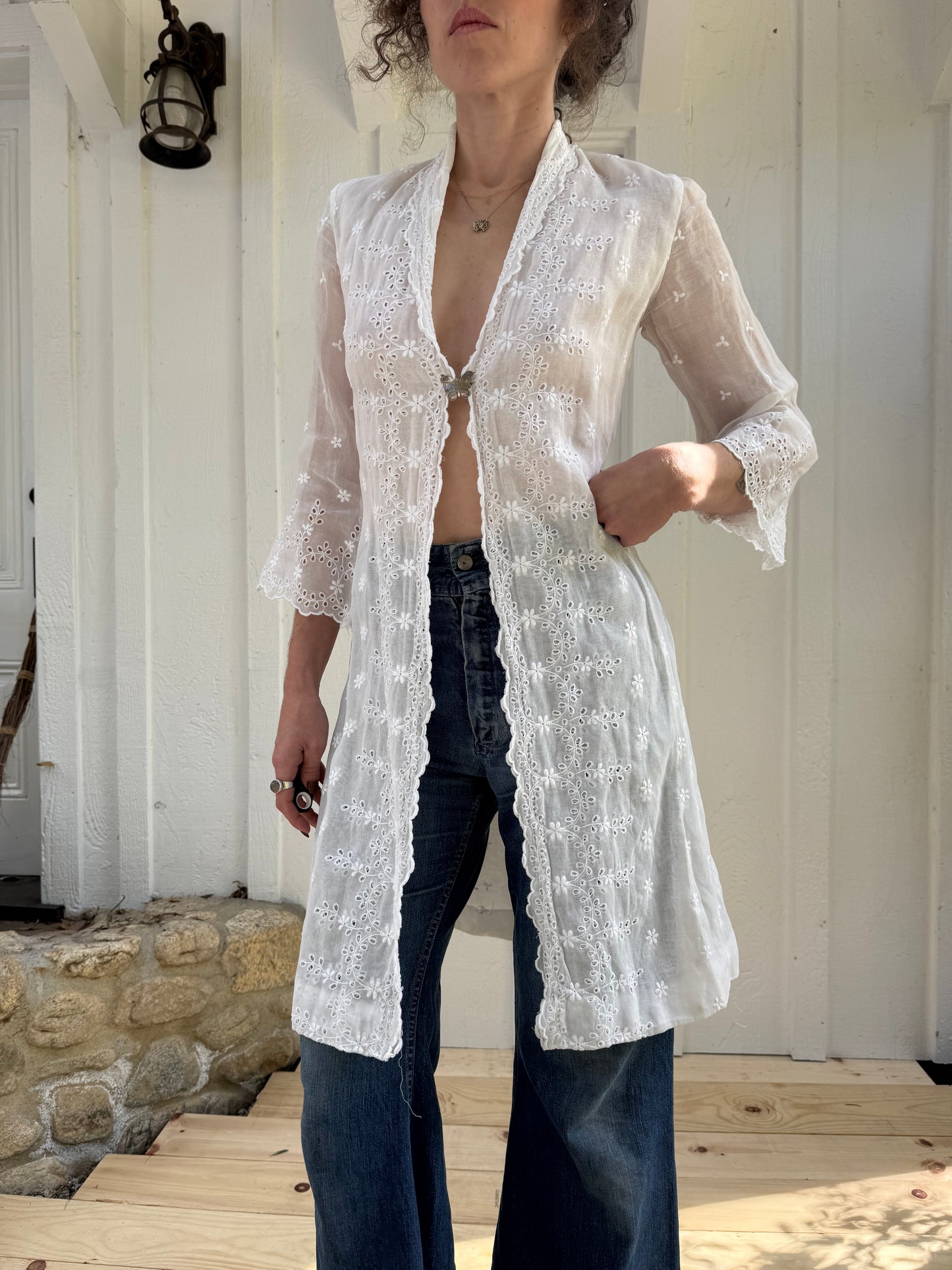 1940s White Eyelet Cotton Voile Lace Jacket