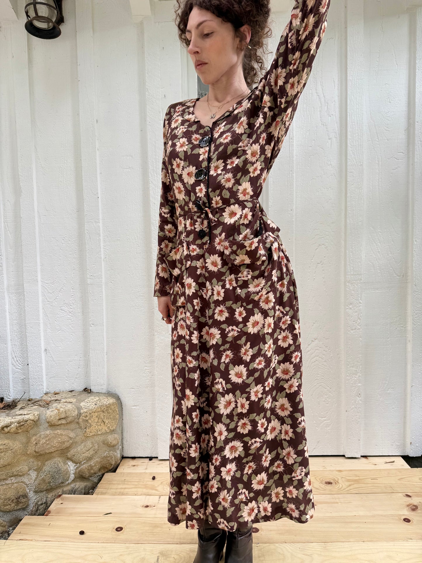 90s Lolita West Brown Floral Rayon Dress