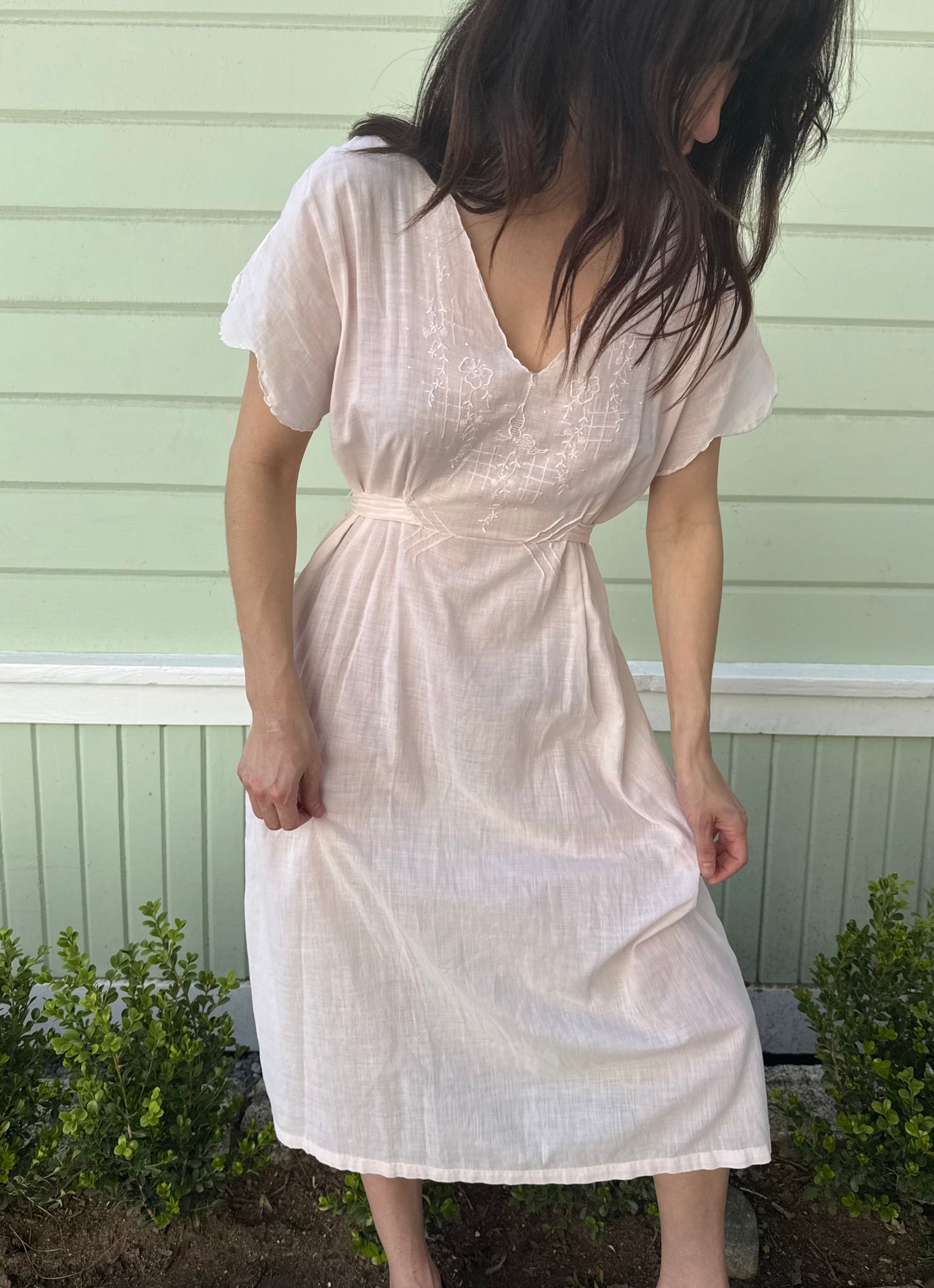 1940s Pale Pink Embroidered Cotton Gauze Dress