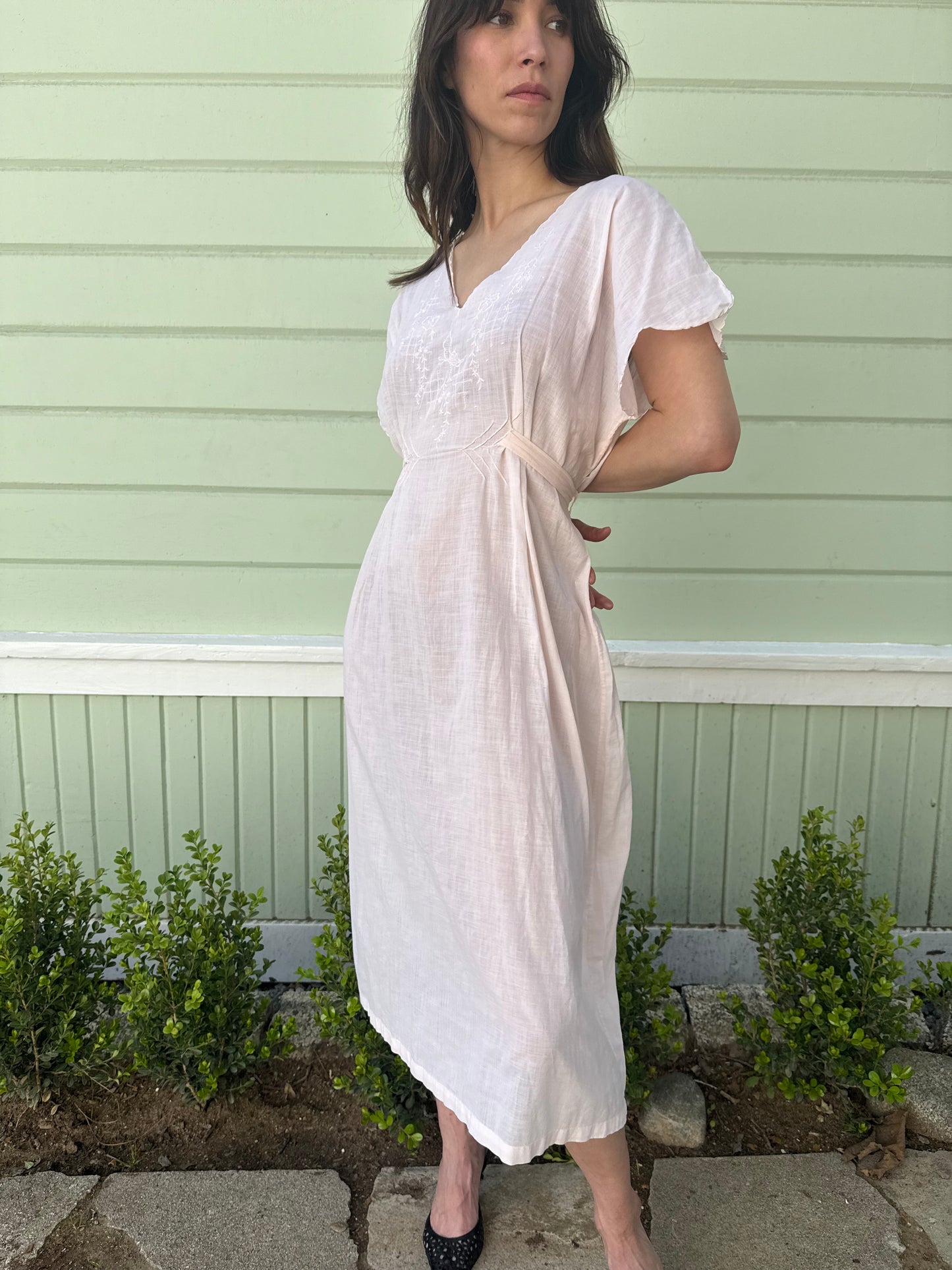 1940s Pale Pink Embroidered Cotton Gauze Dress