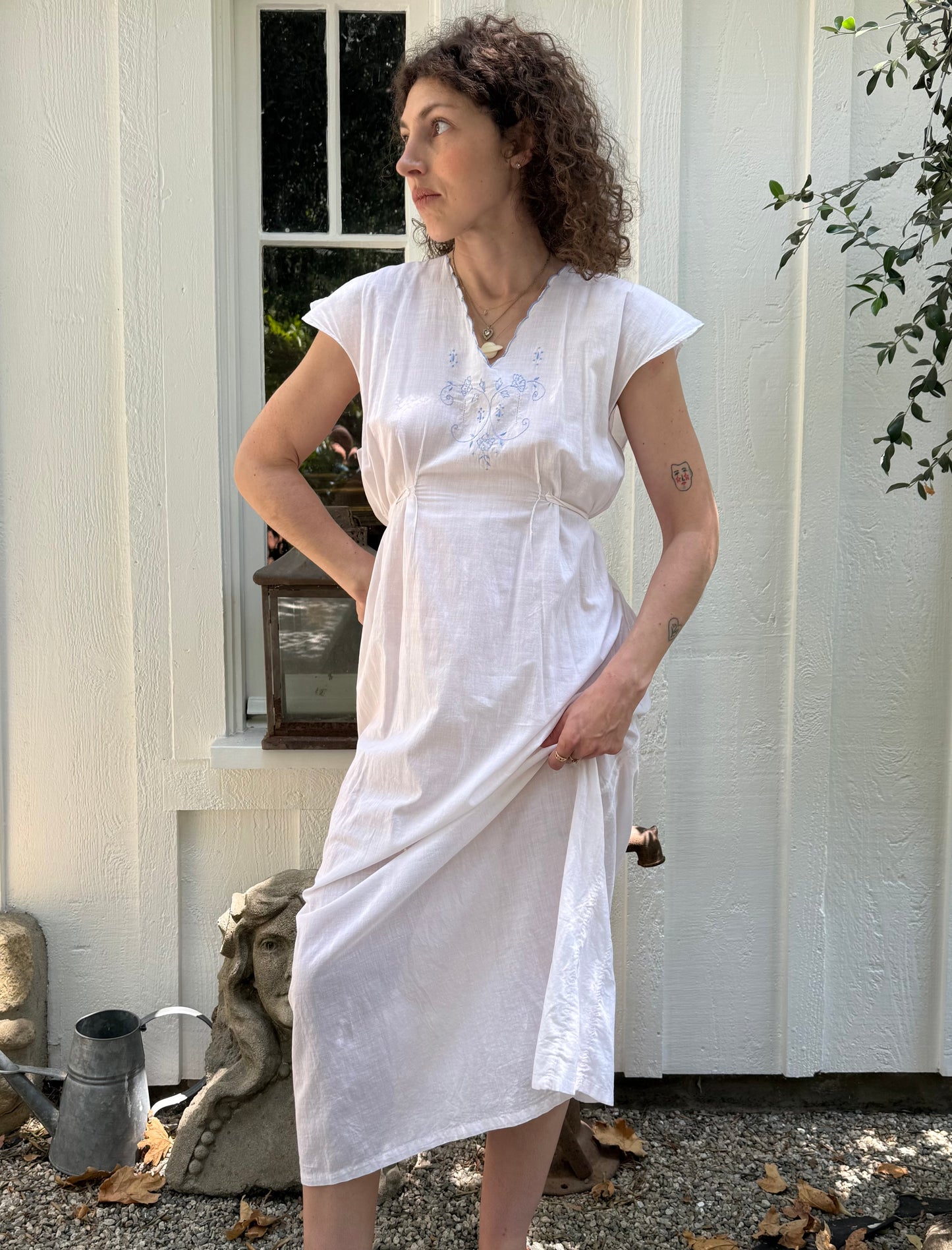 1940s Pale Pink Cotton Floral Embroidered Day Dress