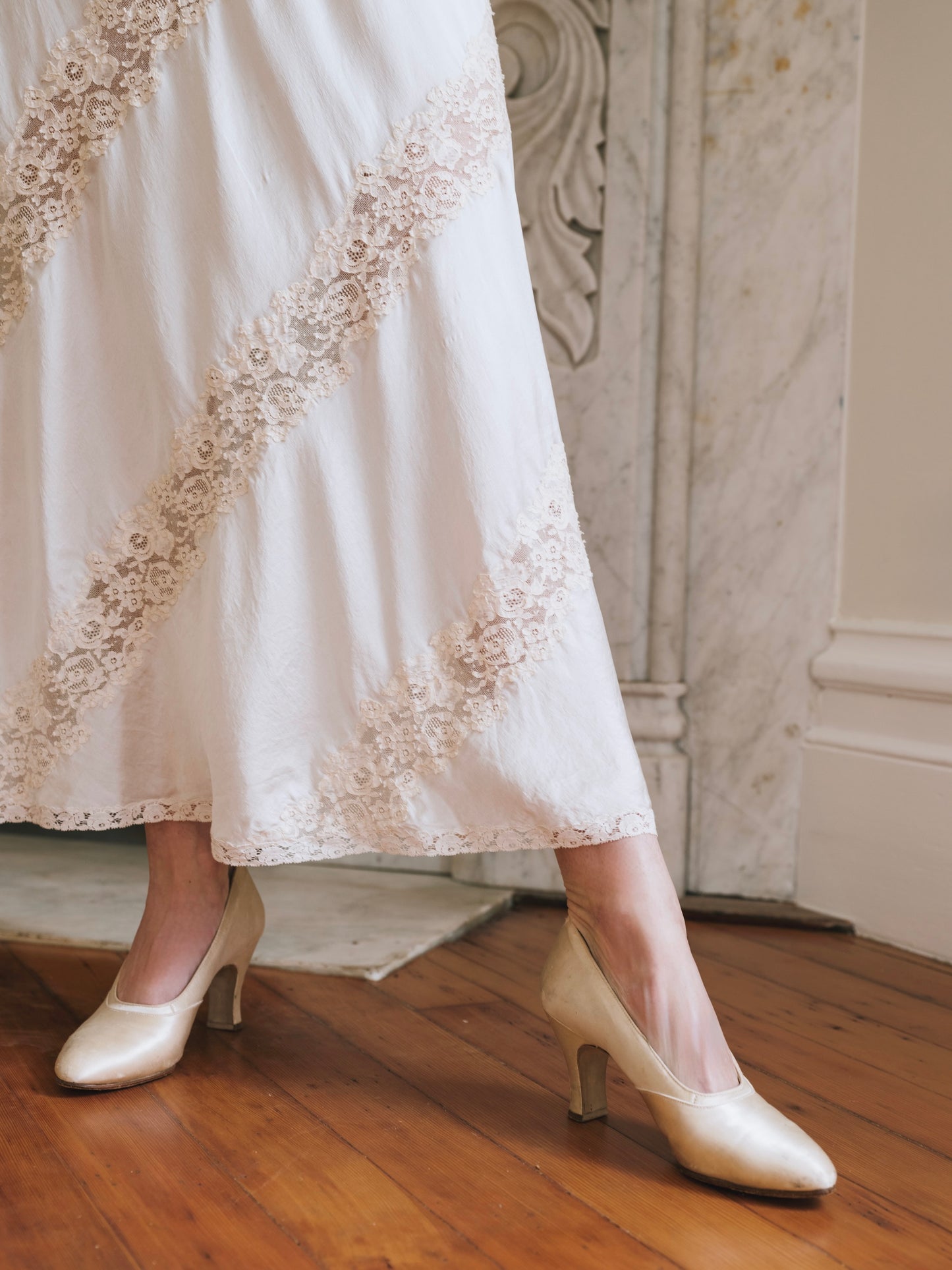 1940s Ivory Satin Bridal Heels 6.5
