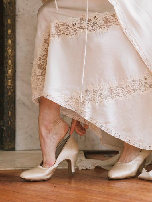 1940s Ivory Satin Bridal Heels 6.5