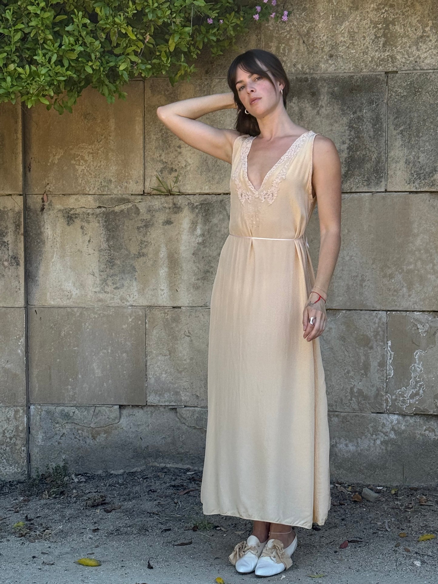 1940s Pale Peach Silk Lace Trimmed Slip Dress