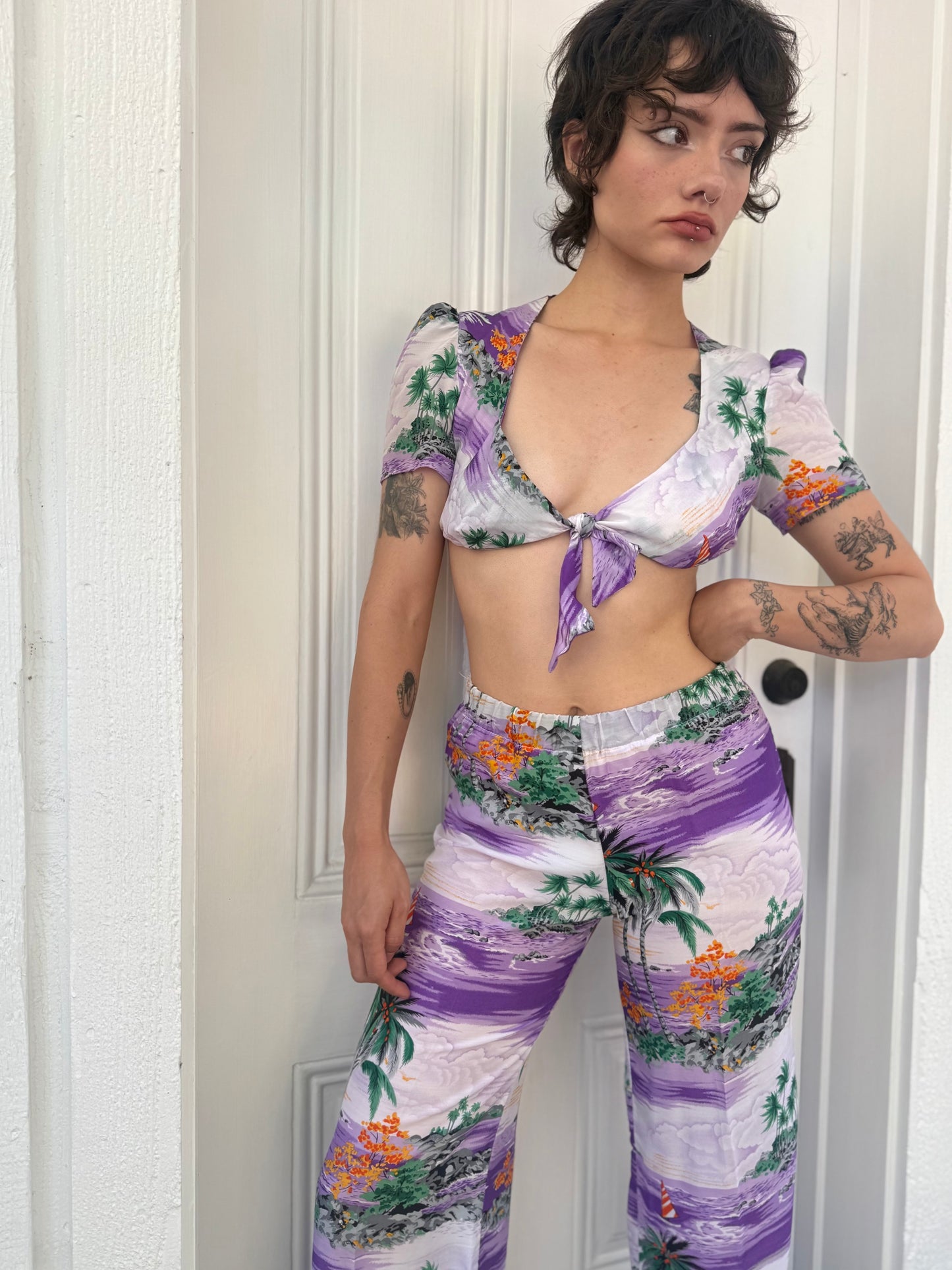 1970s Hawaiian Print Rayon Cropped Top and Pant Set