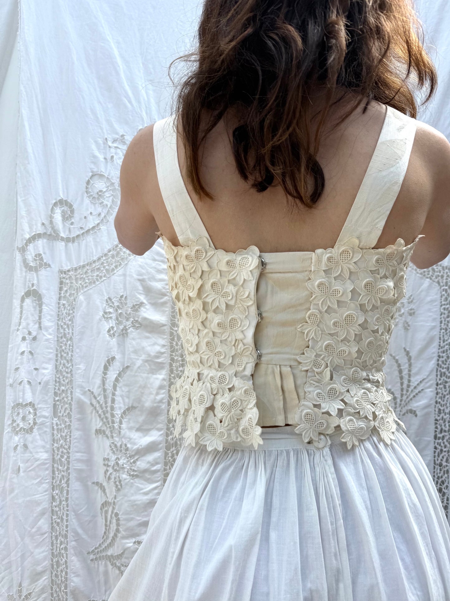 Rare 1950s Artaban Paris x Sarakalo Couture White Floral Applique Bustier