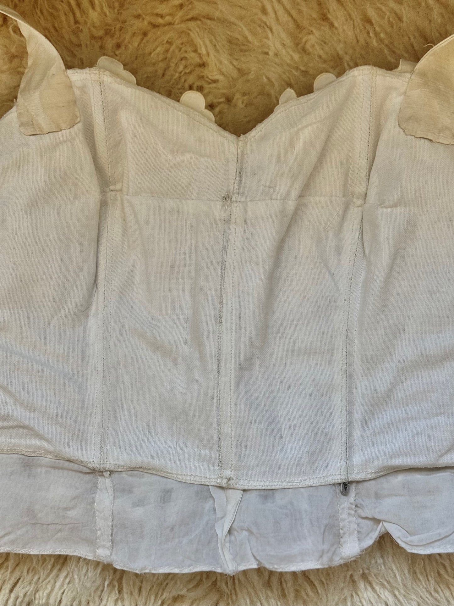 Rare 1950s Artaban Paris x Sarakalo Couture White Floral Applique Bustier
