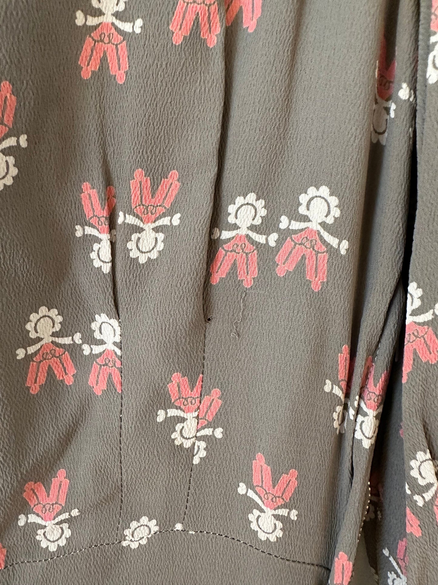 1940s Doll Print Crepe Day Dress