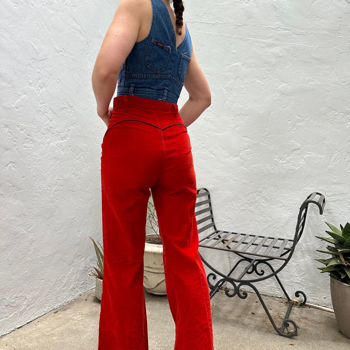 1970s "The Whole Thing" Brand High Waisted Red Corduroy Flares