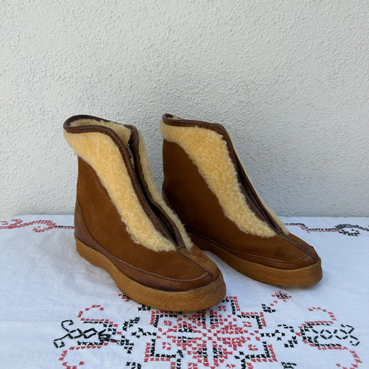 Rare 70s LL Bean Front Zip Shearling Boots size 9/10