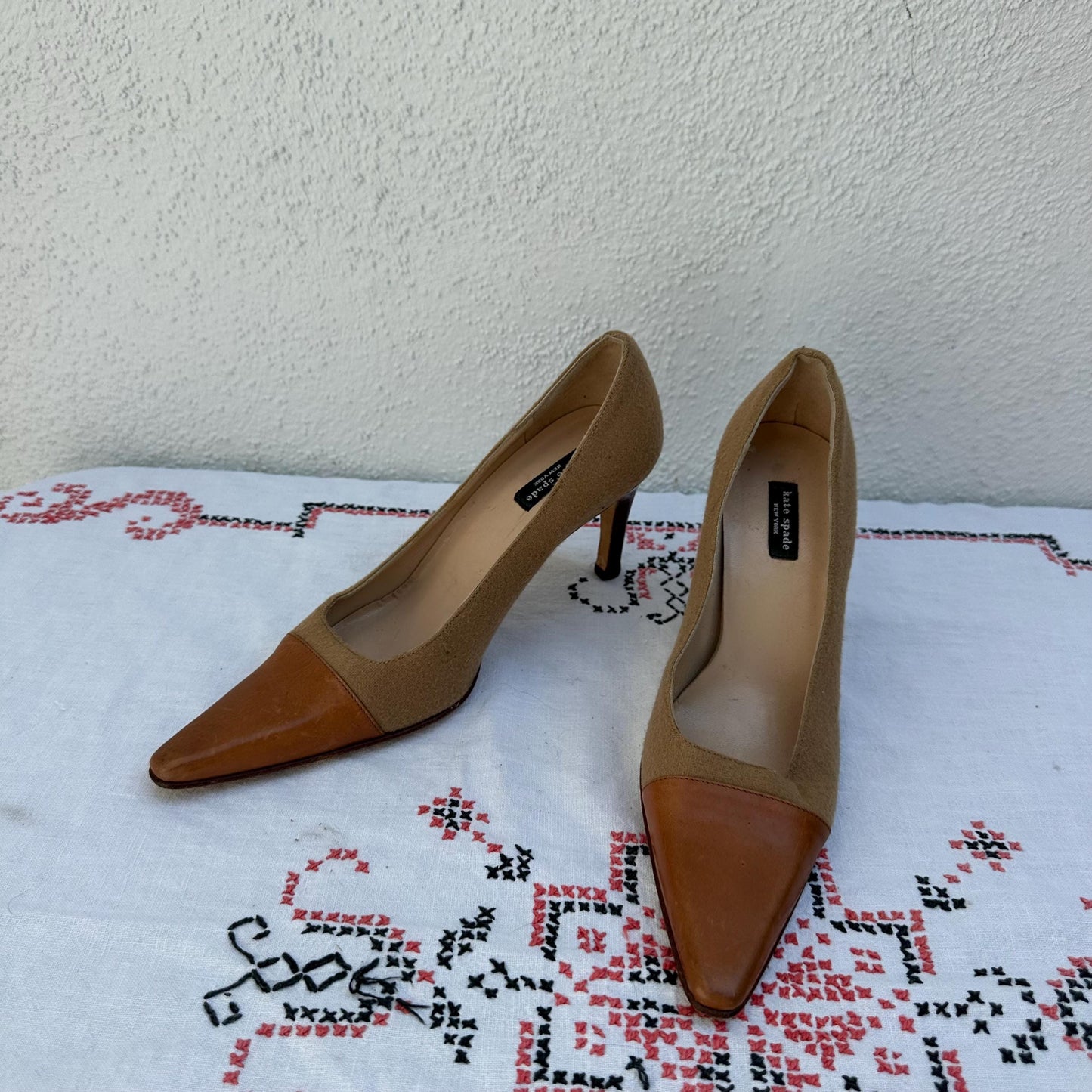 90s Kate Spade Brushed Wool and Leather Pointy Heels 6