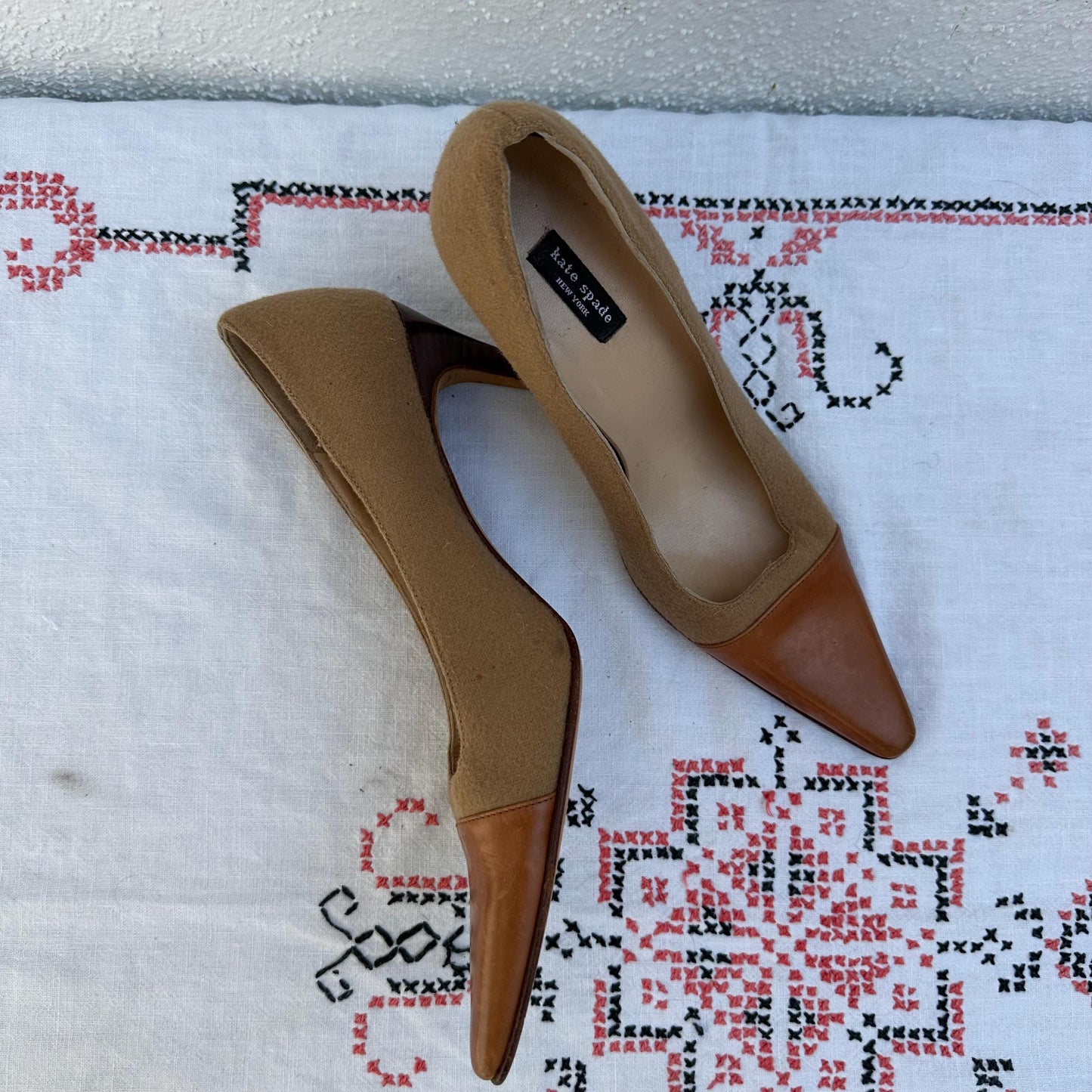 90s Kate Spade Brushed Wool and Leather Pointy Heels 6