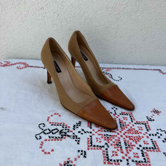 90s Kate Spade Brushed Wool and Leather Pointy Heels 6