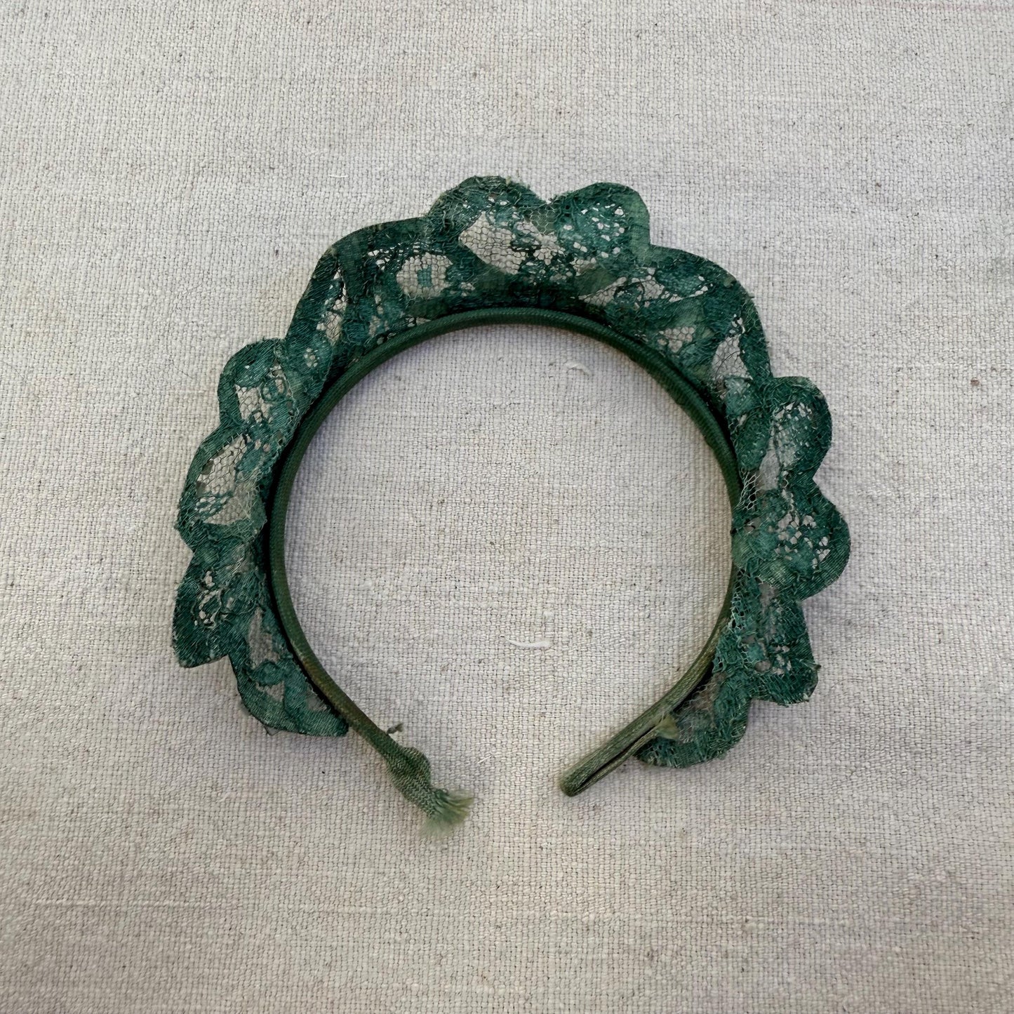 1950s Bridesmaid Beaded Lace Teal Tiara Headband Crown with Heart