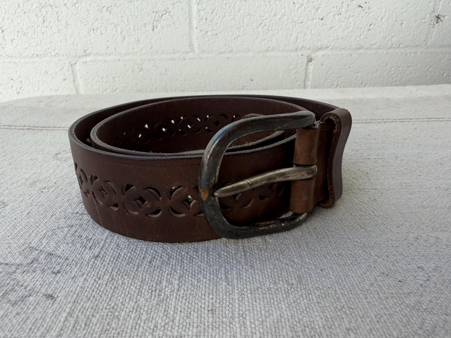 1970s Tooled Eyelet Brown Leather Waist Belt w. 30