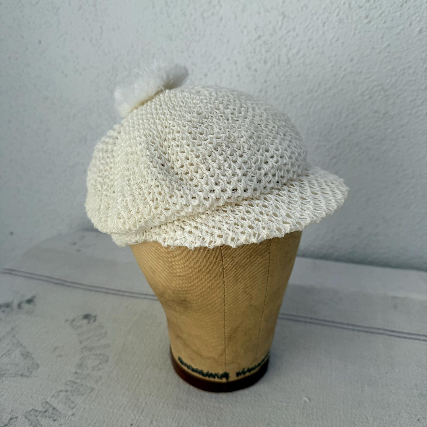 1950s White Crochet Newsboy Hat Cap with Pom Pom