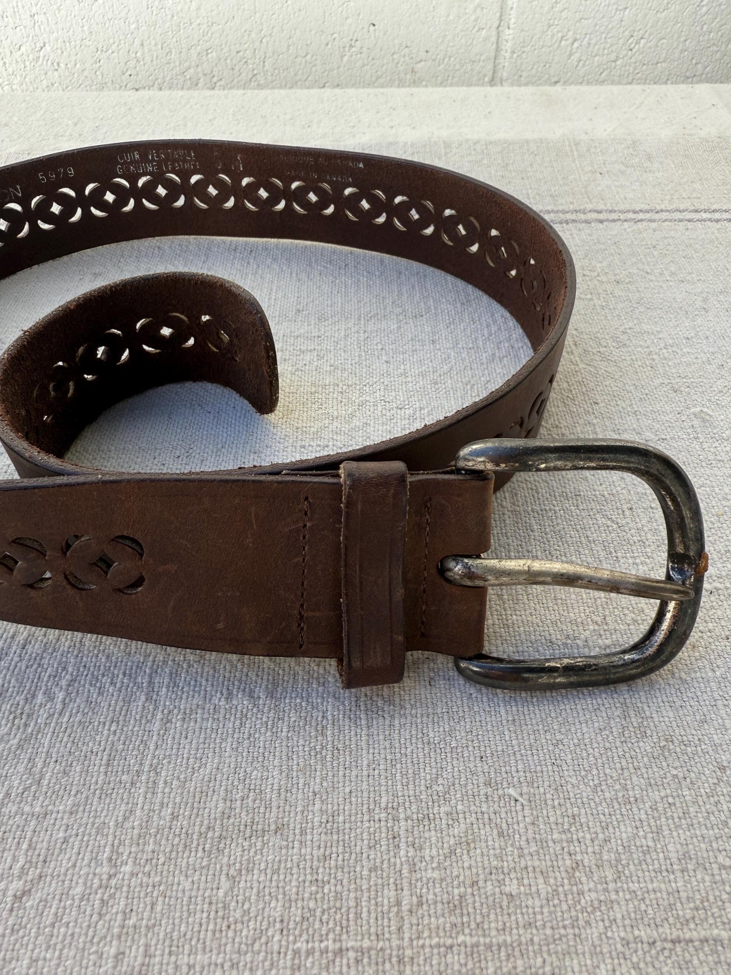 1970s Tooled Eyelet Brown Leather Waist Belt w. 30